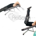 Elevación de piernas declinada con empuje de cadera (Decline Leg Raise With Hip Thrust)